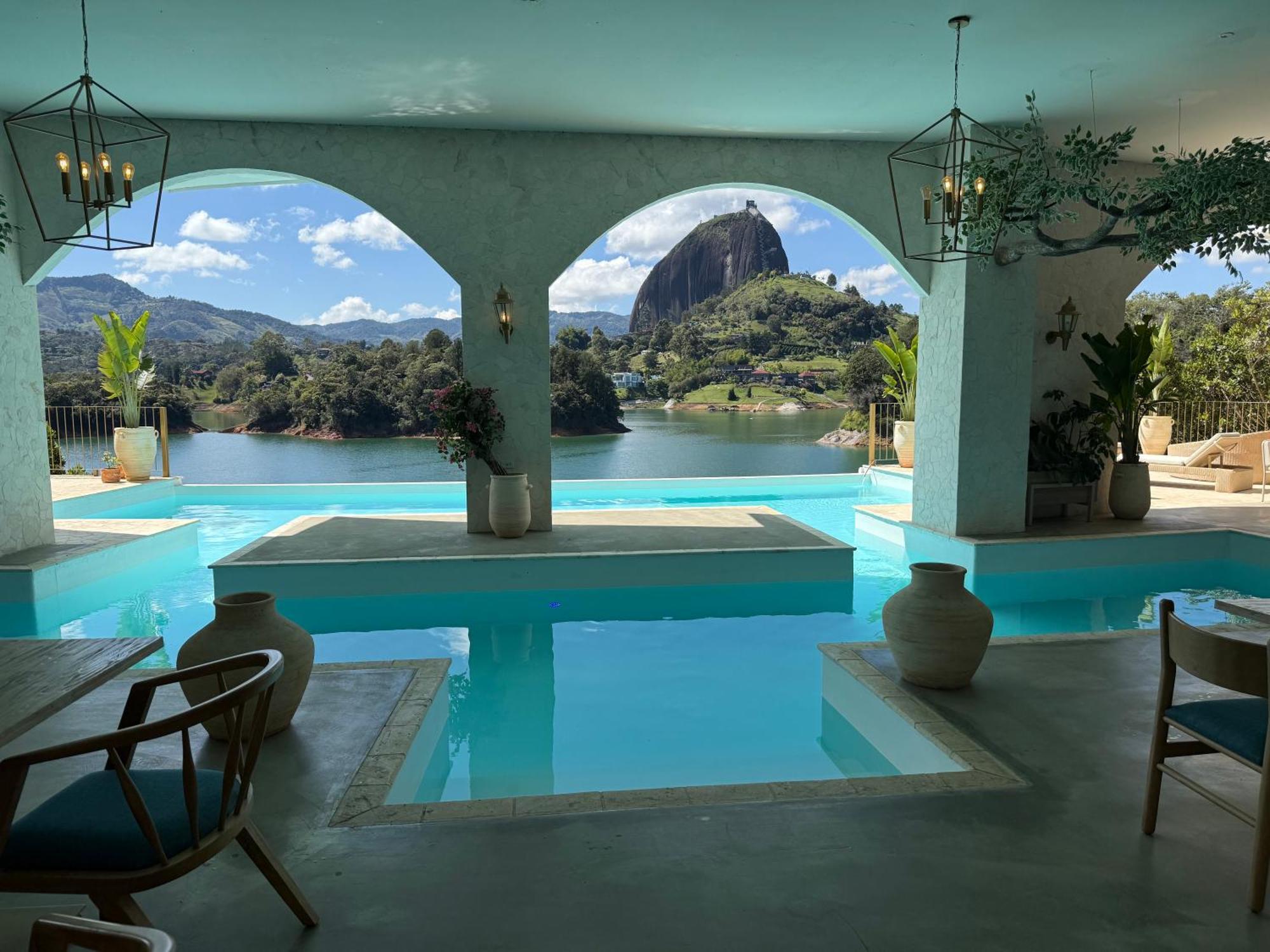 Mylos Hotel Boutique Guatapé Extérieur photo